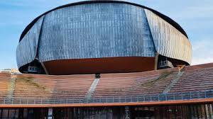 IL 21 APRILE DEL 2002 VENIVA INAUGURATO L'AUDITORIUM PARCO DELLA MUSICA